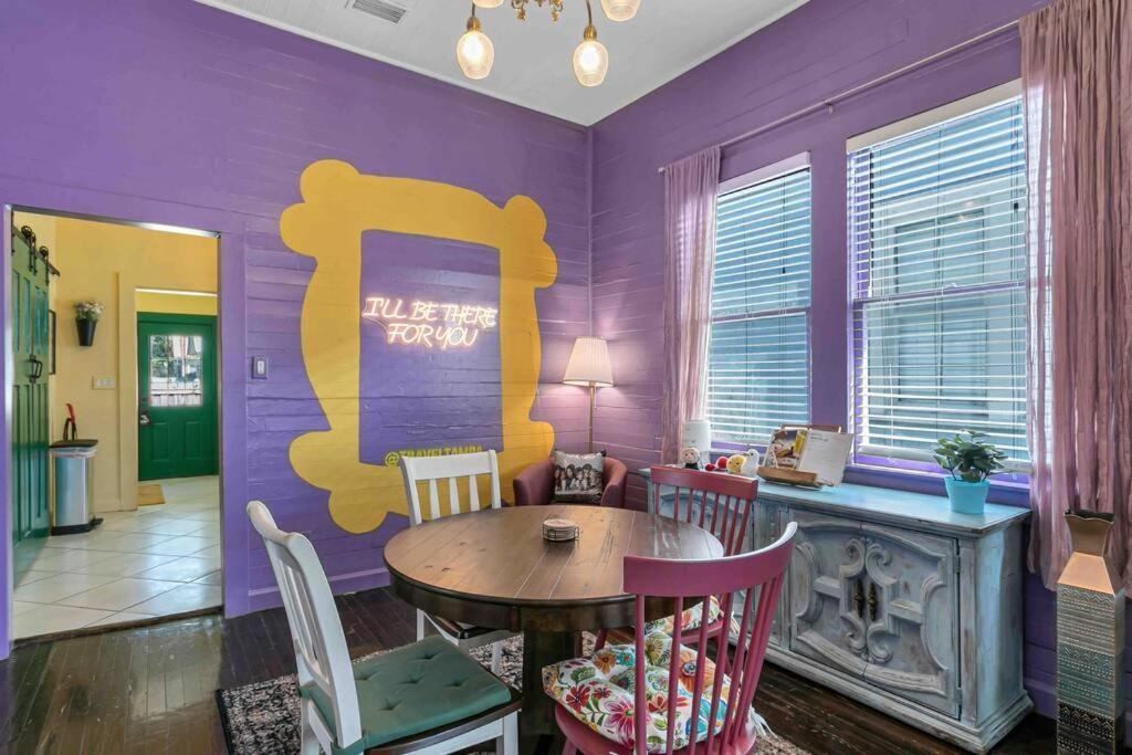 Friends Airbnb Themed 2Bed 2Bath Walkable To All Of Ybor Tampa Exterior foto